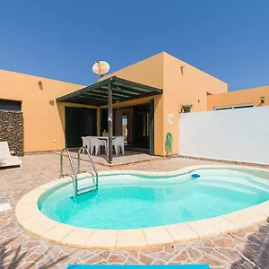 Casa Serena , La Oliva España